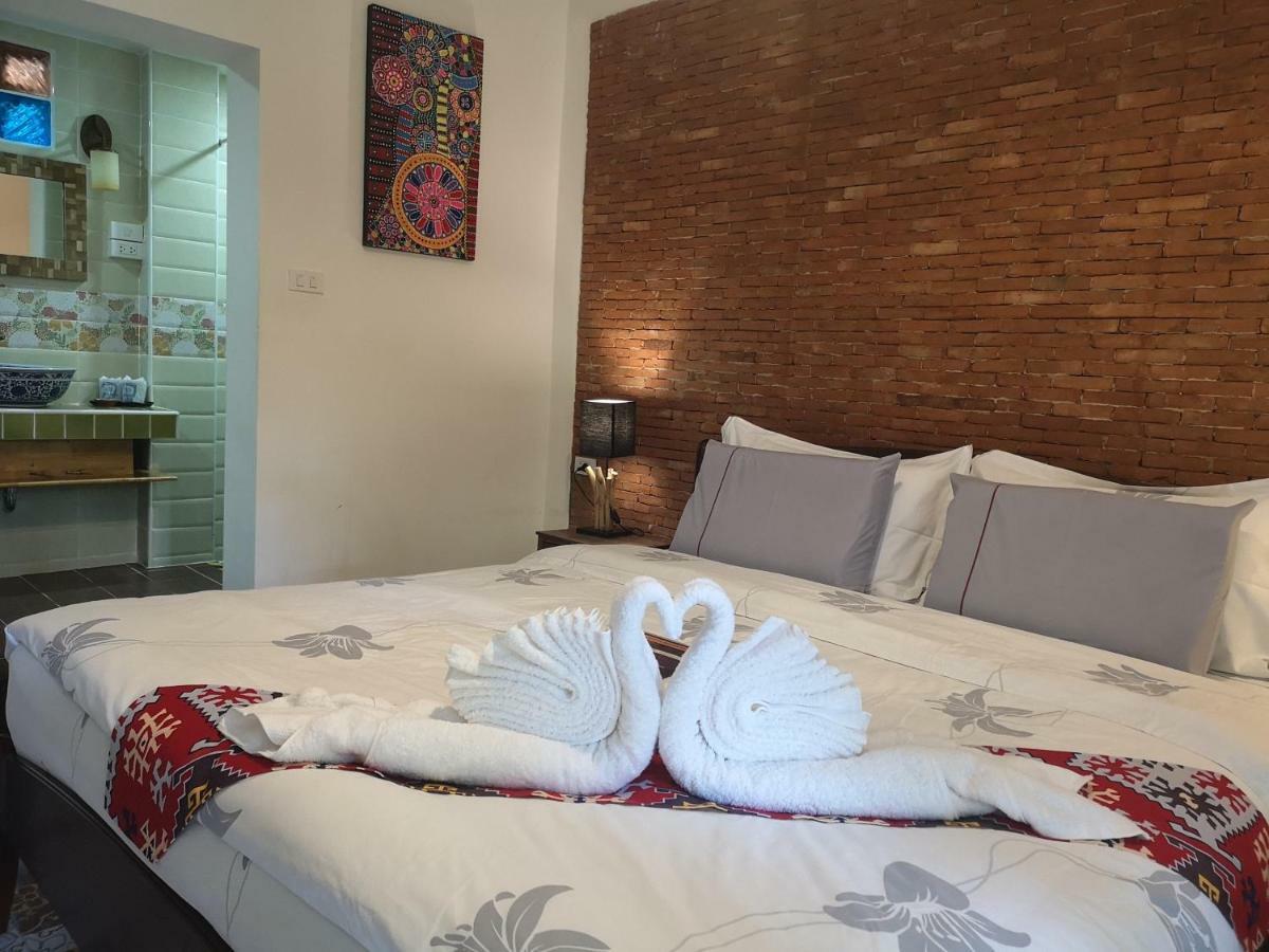 Pao Come Boutique House (Adults Only) Чиангмай Экстерьер фото